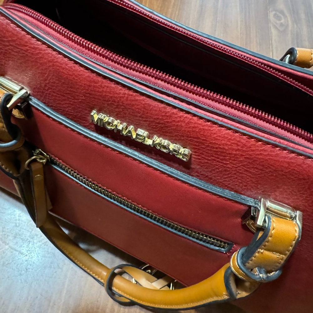 Michaelkors Purse 11x14 deep red and tan! - Picture 7 of 11